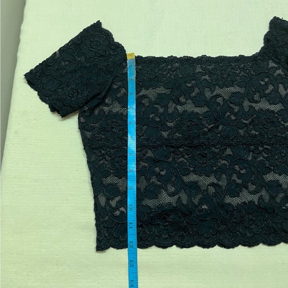Hanky Panky M black lace off shoulder top - Picture 4 of 13
